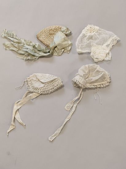 Costumes and accessories of a bourgeois wardrobe...
