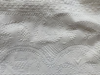 Beautiful Provencal petticoat in Marseille...