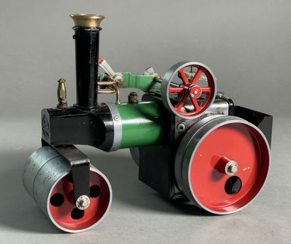 Véhicule vapeur MAMOD ref SR1A. Rouleau compresseur...