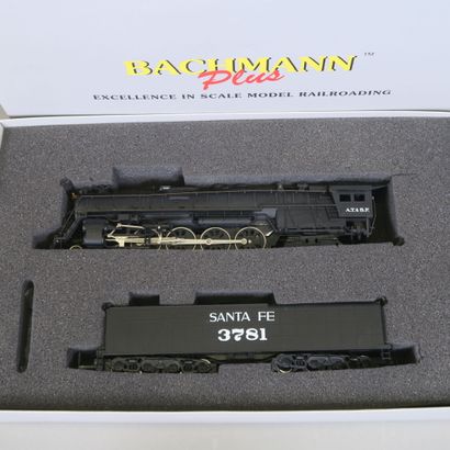 BACHMANN (HO). Coffret comprenant une loco...