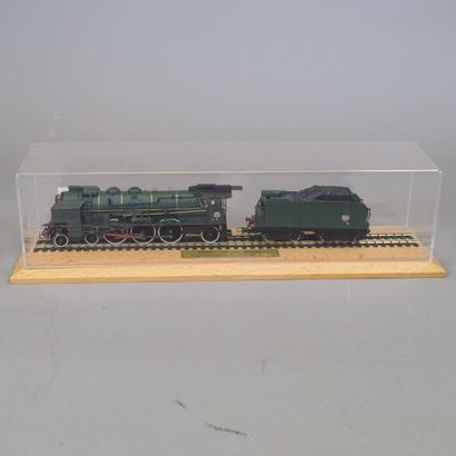 JOUEF (HO). Loco vapeur 231G-276, avec son...