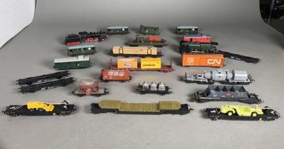 Trains (HO)
Lot comprenant deux locos vapeur...