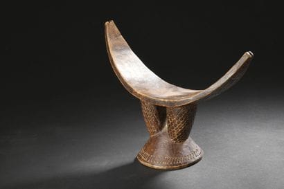 Appui-nuque Afar, Éthiopie
Bois
H. 21 cm

Appui-nuque...