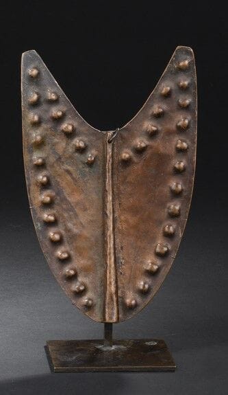 Pendentif / pectoral Lotuxo, Soudan du Sud
Cuivre
H....