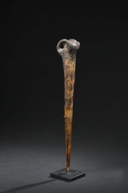 Abelam dagger, Papua New Guinea
Bones 
H....