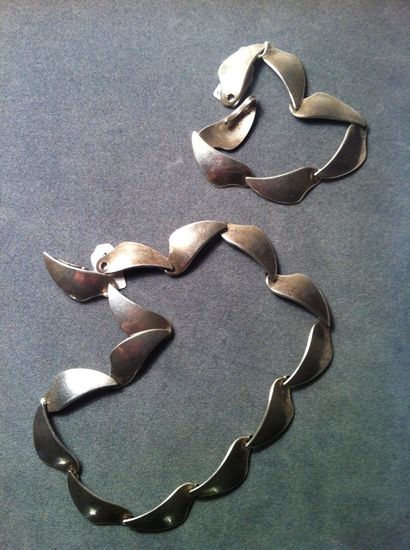 Demi-parure en argent composée d'un bracelet...