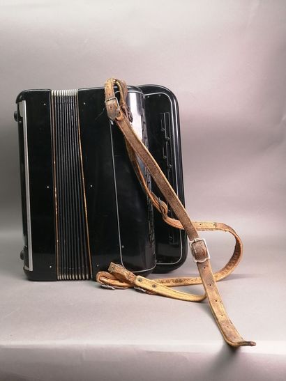 Maugen Frères chromatic accordion, four rows,...