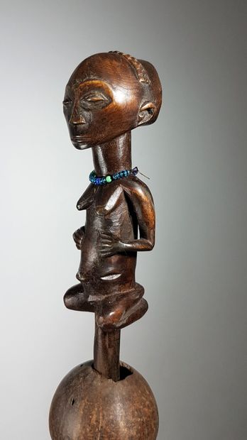 Luba, DR Congo, mid 20th century.
Superb...