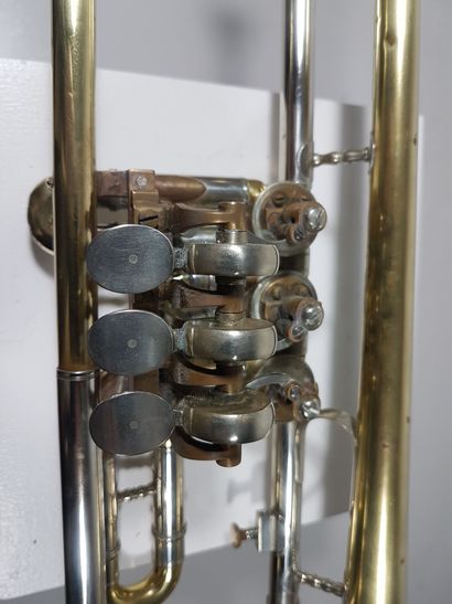 Pallet trumpet stamped on the bell W. PFEIFFER...