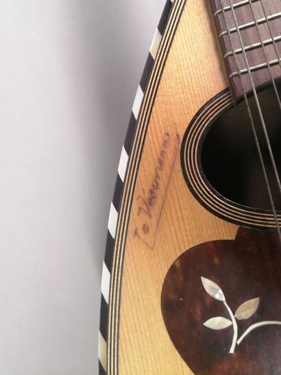 La Vésuvienne mandolin, signed on the top....