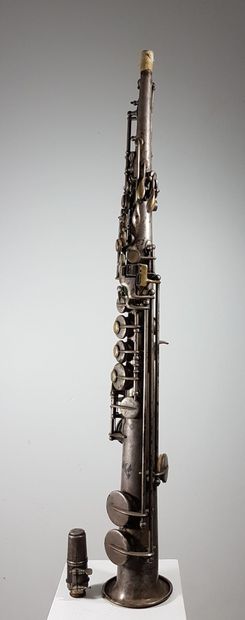 Silver-plated metal soprano saxophone with...