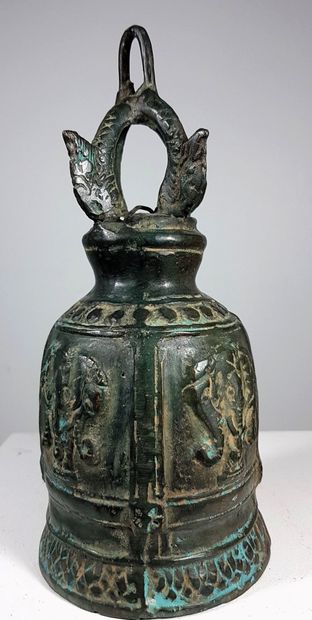 Thailand
Ritual bell with internal clapper...
