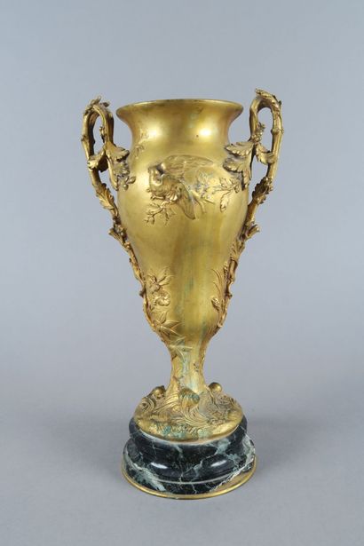 Ferdinand BARBEDIENNE (1810-1892)
Grand vase...