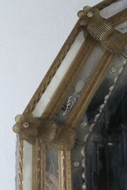 Important miroir dodécagonal à l'italienne...