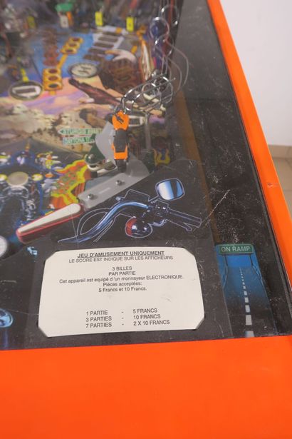 SEGA PINBALL
Harley davidson SEGA - 1999
Flipper...