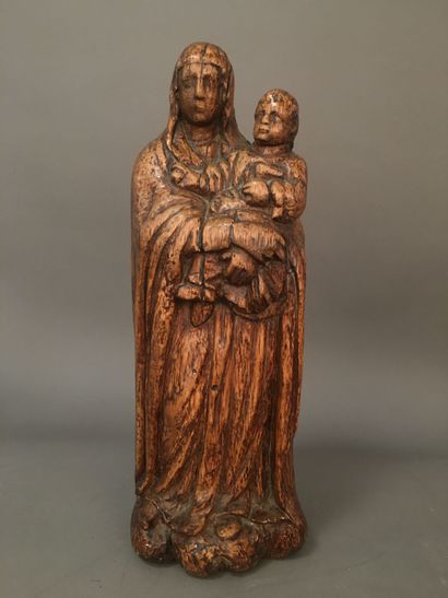 Vierge à l'Enfant en bois sculpté
XIXe siècle
H....