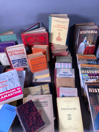 Trois cartons de livres comprenant une collection...