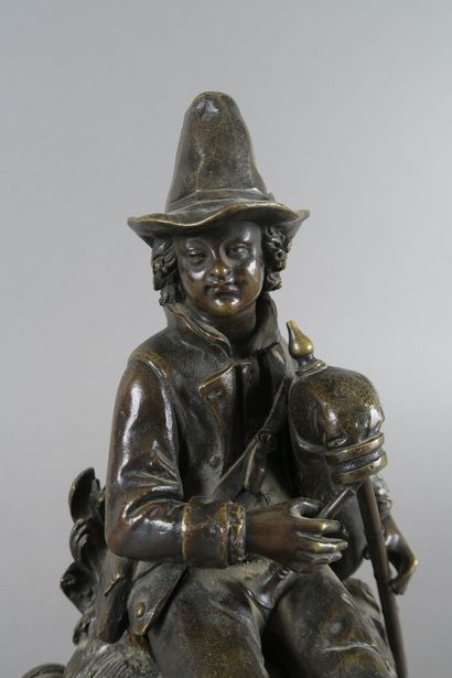 Joueur de cornemuse
Bronze à patine brune,...