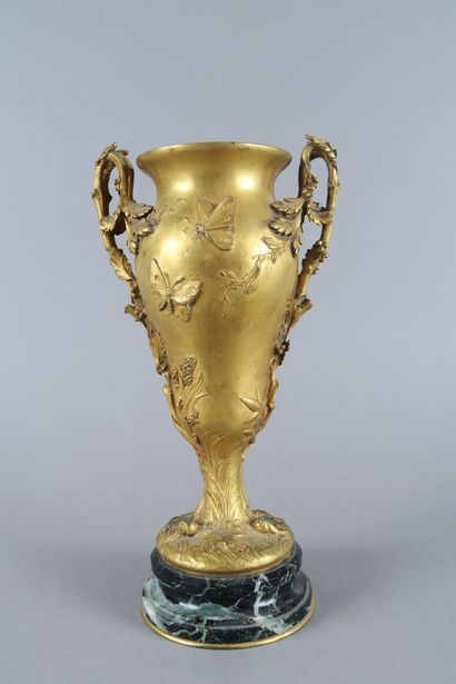 Ferdinand BARBEDIENNE (1810-1892)
Grand vase...