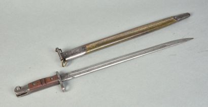 USA
Remington bayonet 1917 
Wooden handle,...