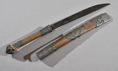 ASIA
Saber 
Tulip-shaped metal pommel, woven...