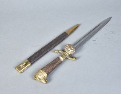 GERMANY 
Venery dagger
Horn handle with bronze...