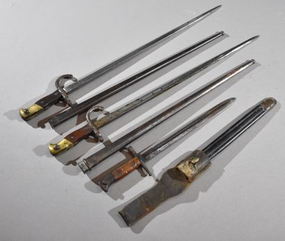 FRANCE 
Set of two Gras 1874 bayonets
We...