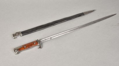 GERMANY 
Mauser 1898 bayonet
Grooved wooden...