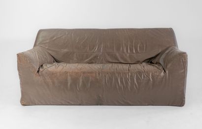 LIGNE ROSET Edition
Work from the 1970s
Sofa
Foam...