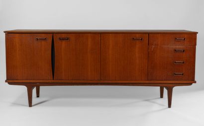 SCANDINAVE work from the 1960s
Sideboard
Structure...