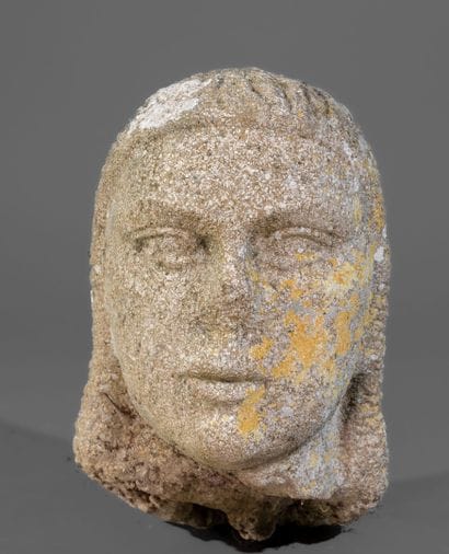 Georges SALENDRE (1890-1985)
Woman's head
Granite...