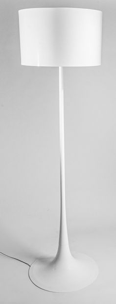 Sebastian WRONG (born 1971)
FLOS edition
Spun...