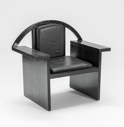French work from the 1980s
Large armchair
Sled...