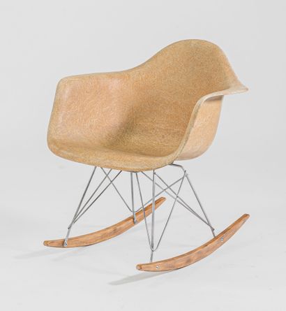 Charles (1907-1978) and Ray (1912-1988) EAMES...
