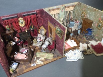Maison de poupées comprenant le salon et...
