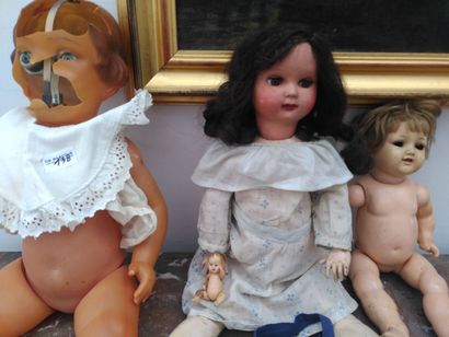 « K & R 728/4 » bébé caractère châtain clair...