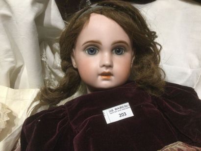 « 1907 11 » beau bébé Jumeau 1907, tête biscuit...