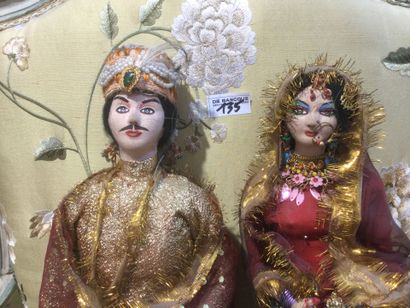 Couple de poupées Inde, en tissu bourré,...