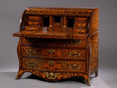 SCRIBANNE COMMODE with front and sides in...