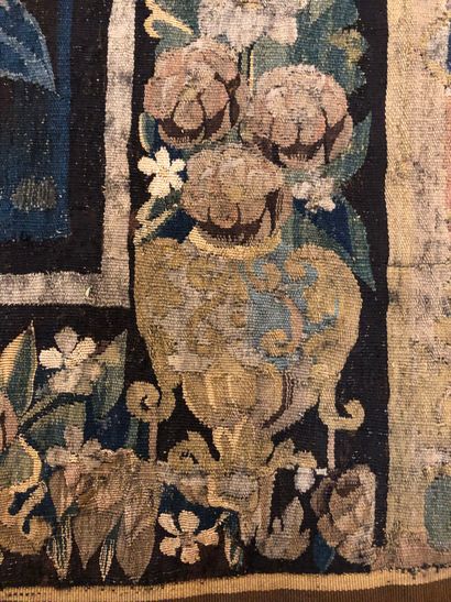 Wool and silk tapestry decorated with Olympian...