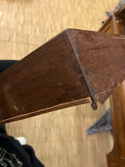 IMPORTANT CYLINDER DESKTOP in mahogany opening...