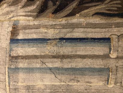 Wool and silk tapestry decorated with Olympian...