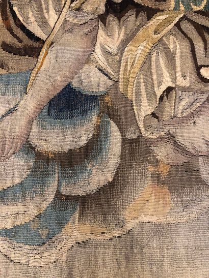 Wool and silk tapestry decorated with Olympian...