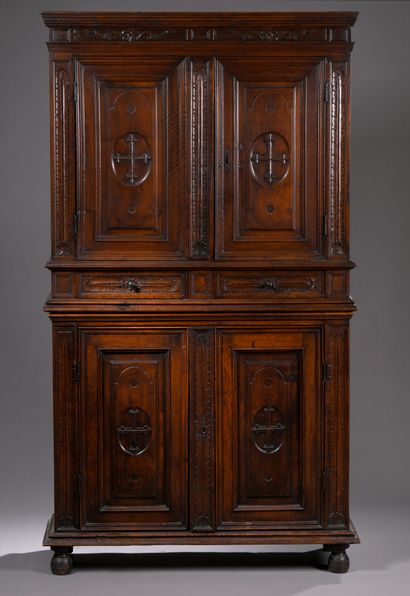 Two-part buffet in molded walnut carved with...