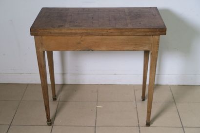 Table à jeux portefeuille en noyer blond,...