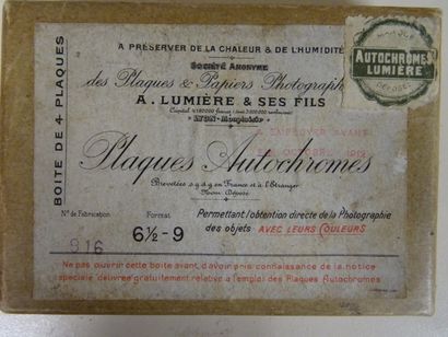 Autochrome Lumière
Rarissime boîte de 4 plaques...