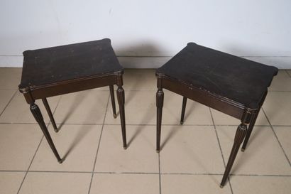 Deux chevets en bois laqué
Travail Moderne...