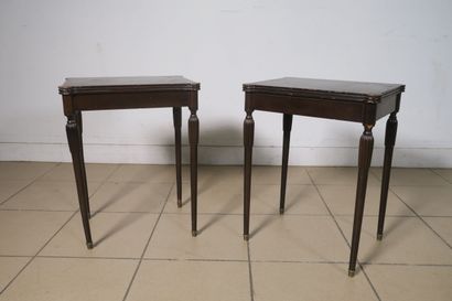 Deux chevets en bois laqué
Travail Moderne...
