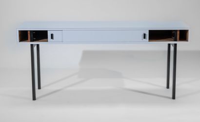 Travail FRANCAIS des années 1960
Console
Structure...