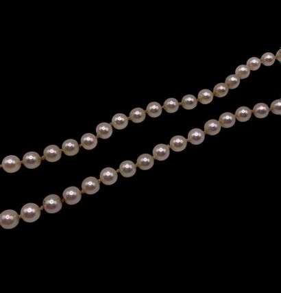 Collier de perles de culture en chute (diamètres...